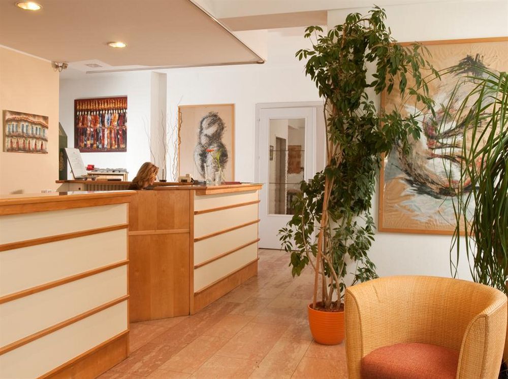 Hotel Geyer Klagenfurt am Woerthersee Luaran gambar