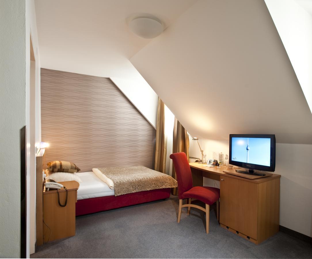 Hotel Geyer Klagenfurt am Woerthersee Luaran gambar